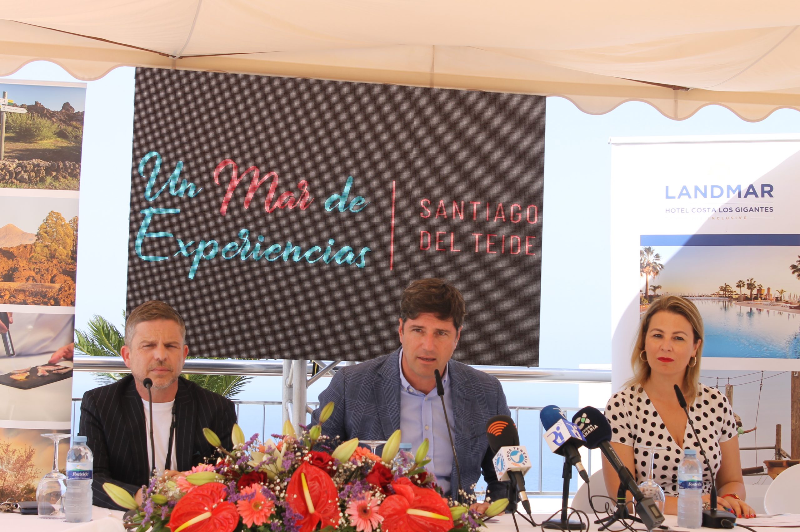 EL ALCALDE PRESENTA LA V EDICIÓN DEL PROYECTO UN MAR DE EXPERIENCIAS 2022