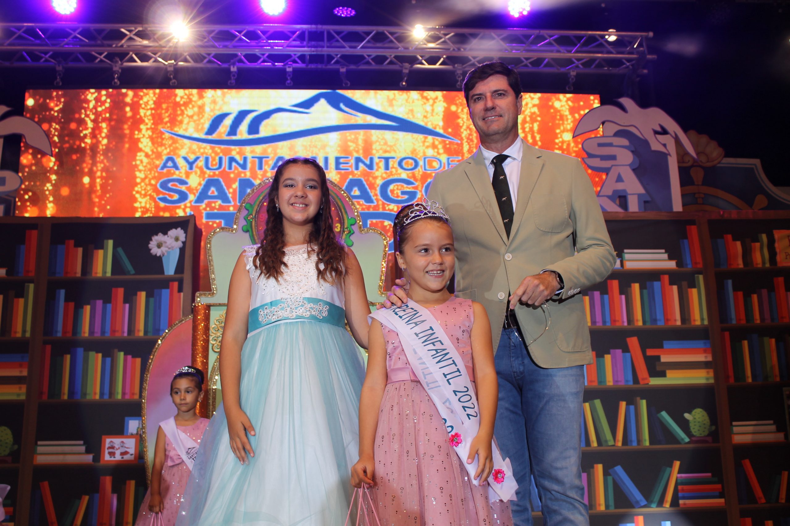 SOFÍA GONZÁLEZ FERNÁNDEZ, ELEGIDA REINA INFANTIL DE LAS FIESTAS EL CARMEN 2022 DE PUERTO DE SANTIAGO