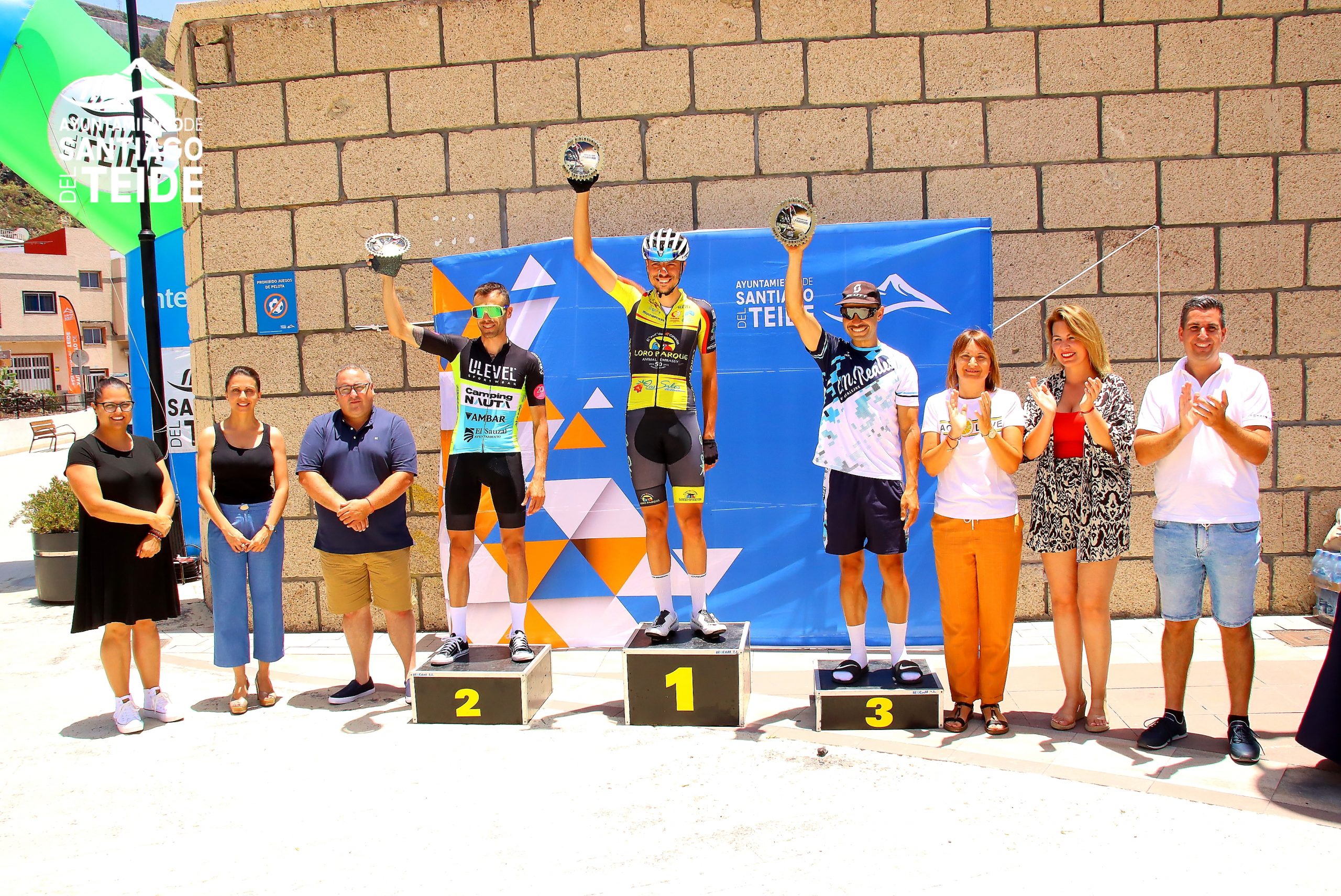 EL CORREDOR LOCAL DANIEL HERNÁNDEZ ÉVORA, GANADOR DE LA VIII MARCHA CICLOTURISTA DE SANTIAGO DEL TEIDE
