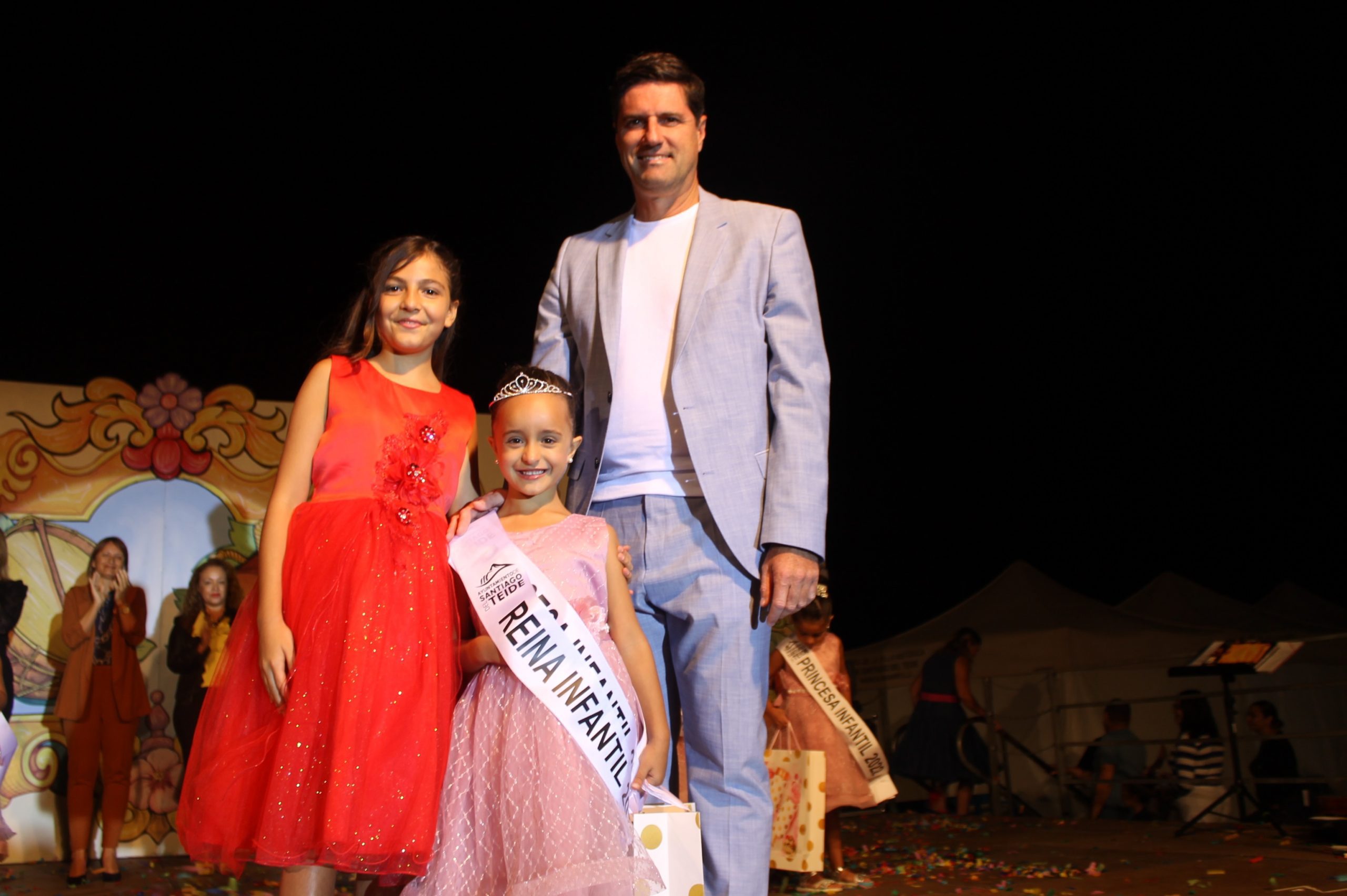 AINA MAGNOLIA MARTÍN TRUJILLO, REINA INFANTIL DE LAS FIESTAS EN HONOR A SAN JOAQUÍN Y LA VIRGEN DE LA PAZ EN TAMAIMO