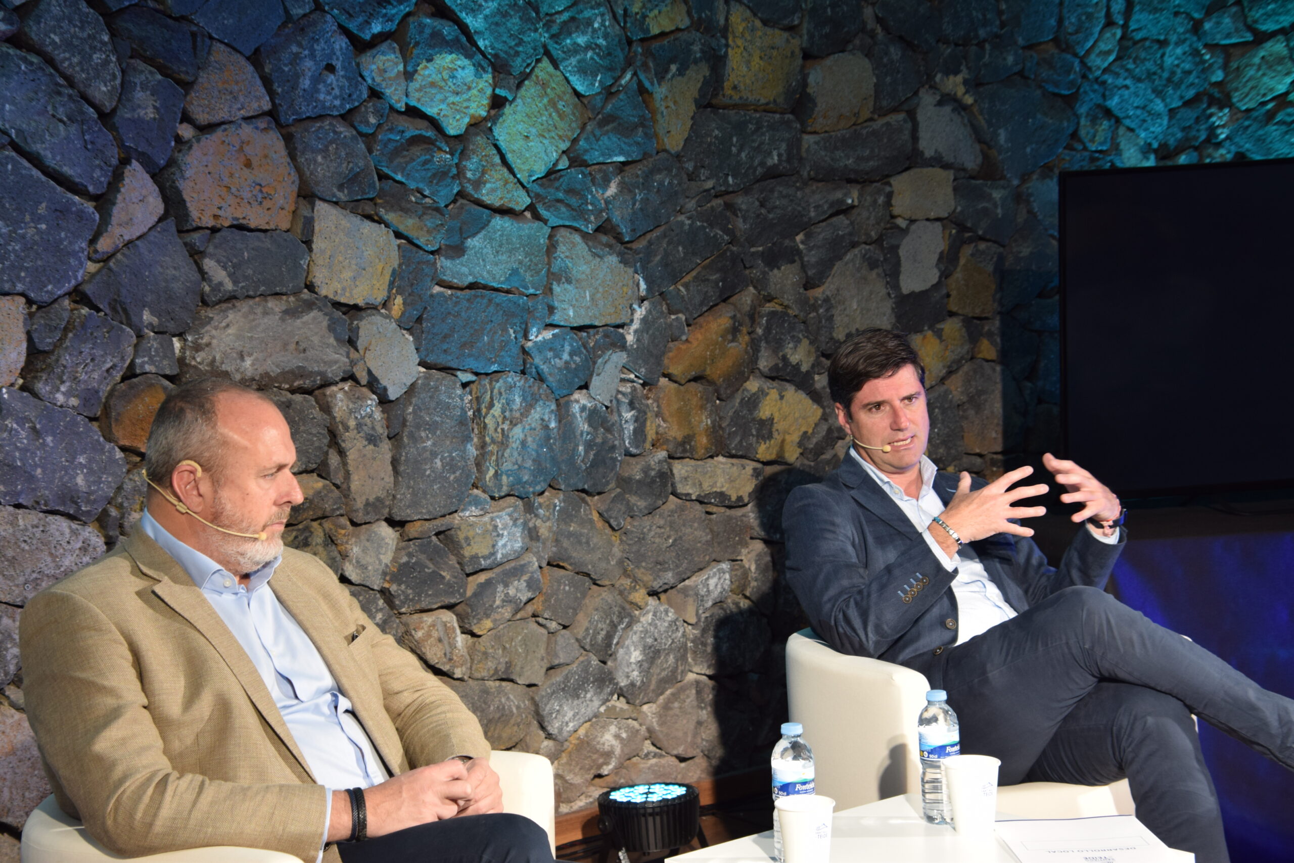 Ayuntamiento y Cabildo de la mano en la promoción y divulgación de la formación de los jóvenes