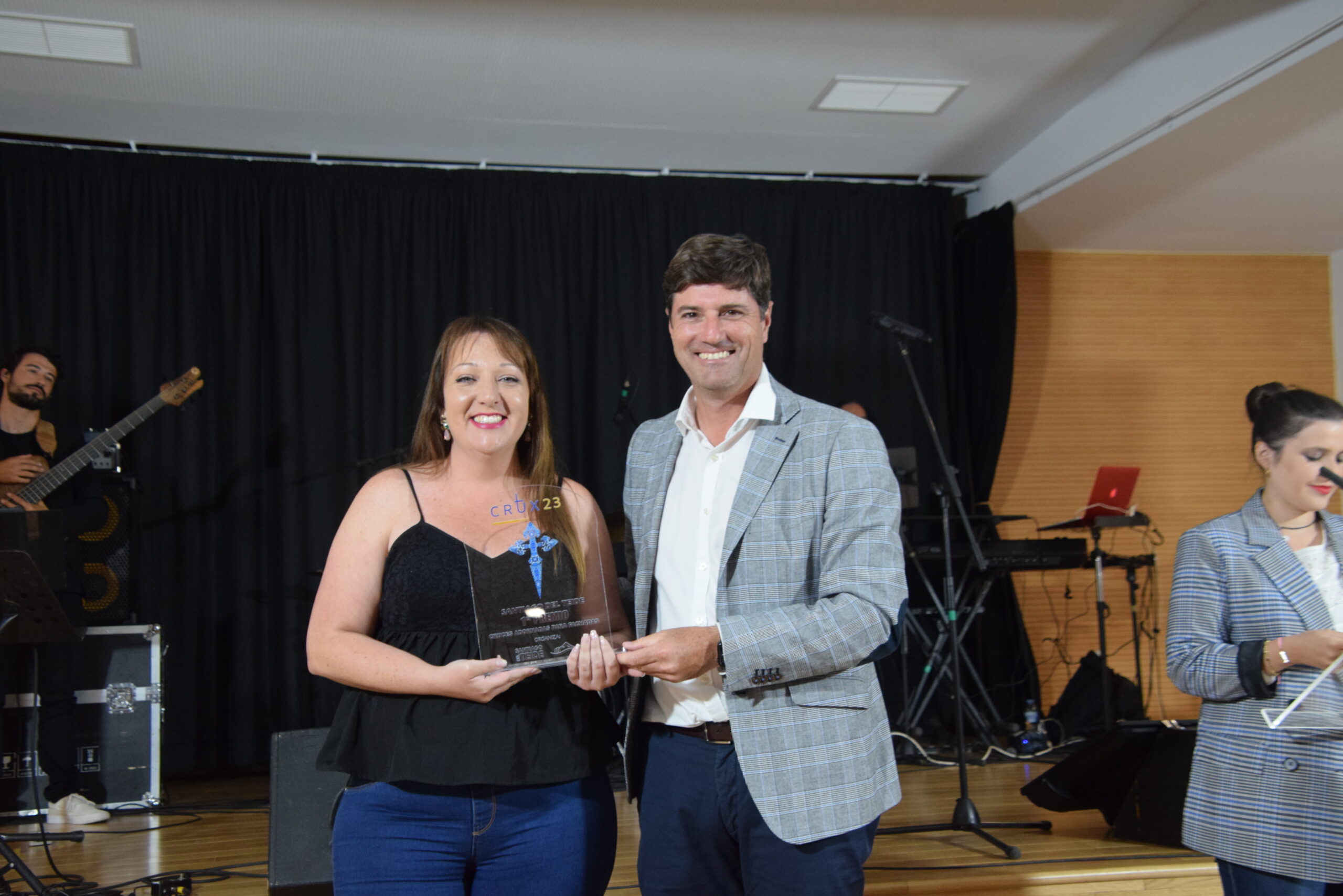 Se entregaron los premios del VIII Concurso de «Cruces Adornadas en Fachadas 2023”