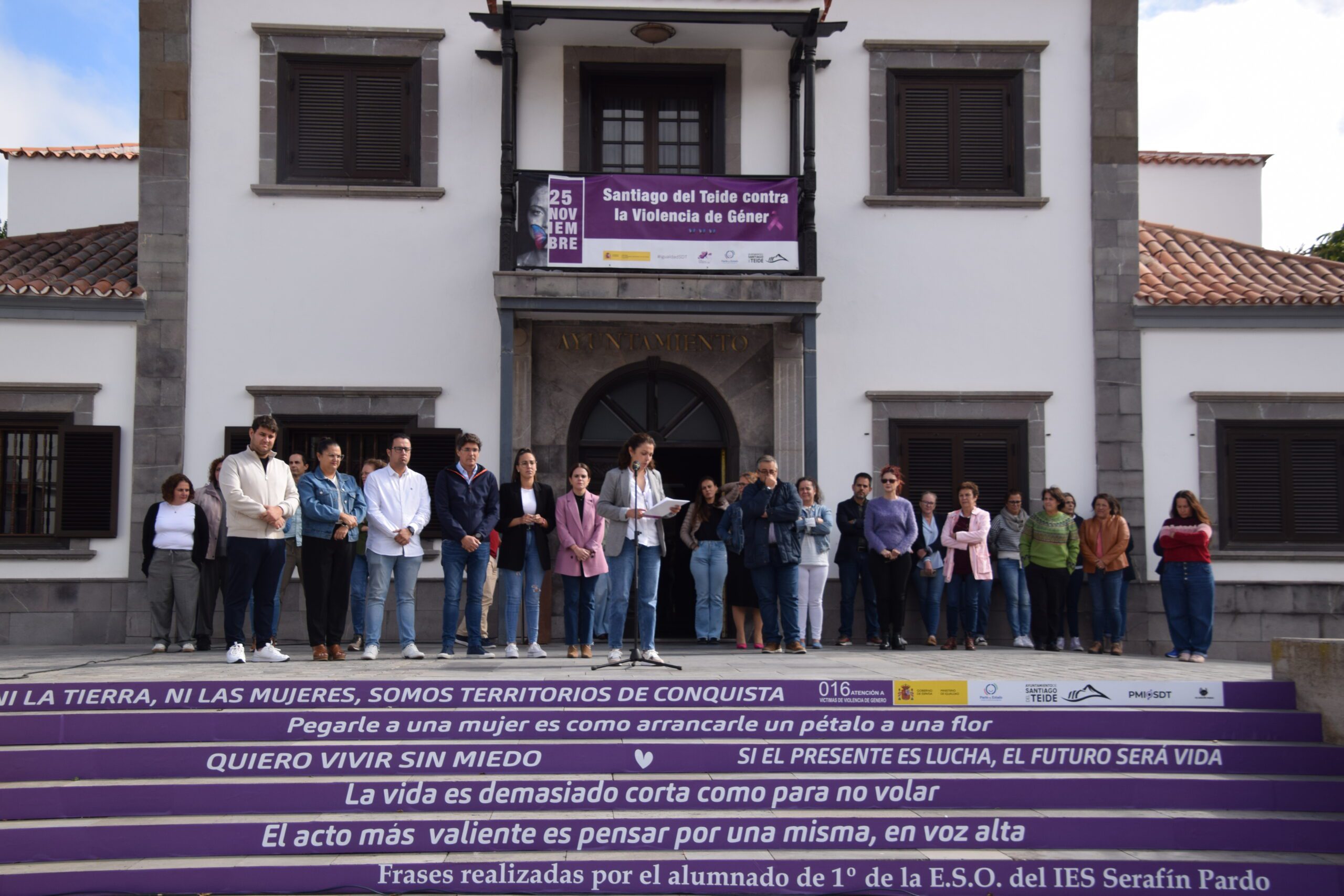 Santiago del Teide grita» NO» a la violencia de género