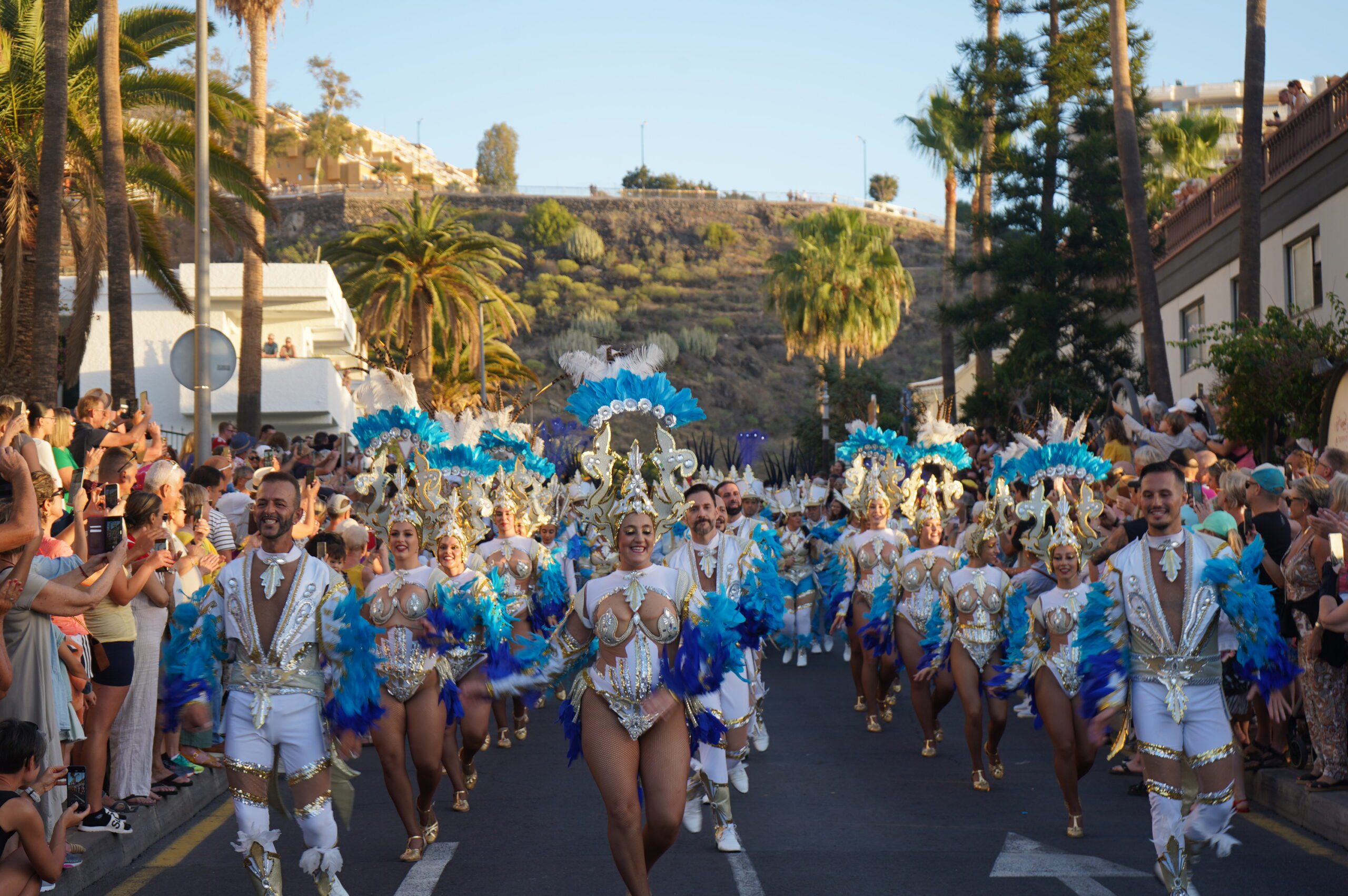 Multitudinario Coso Apoteósico del Carnaval de Los Gigante el vivido este domingo