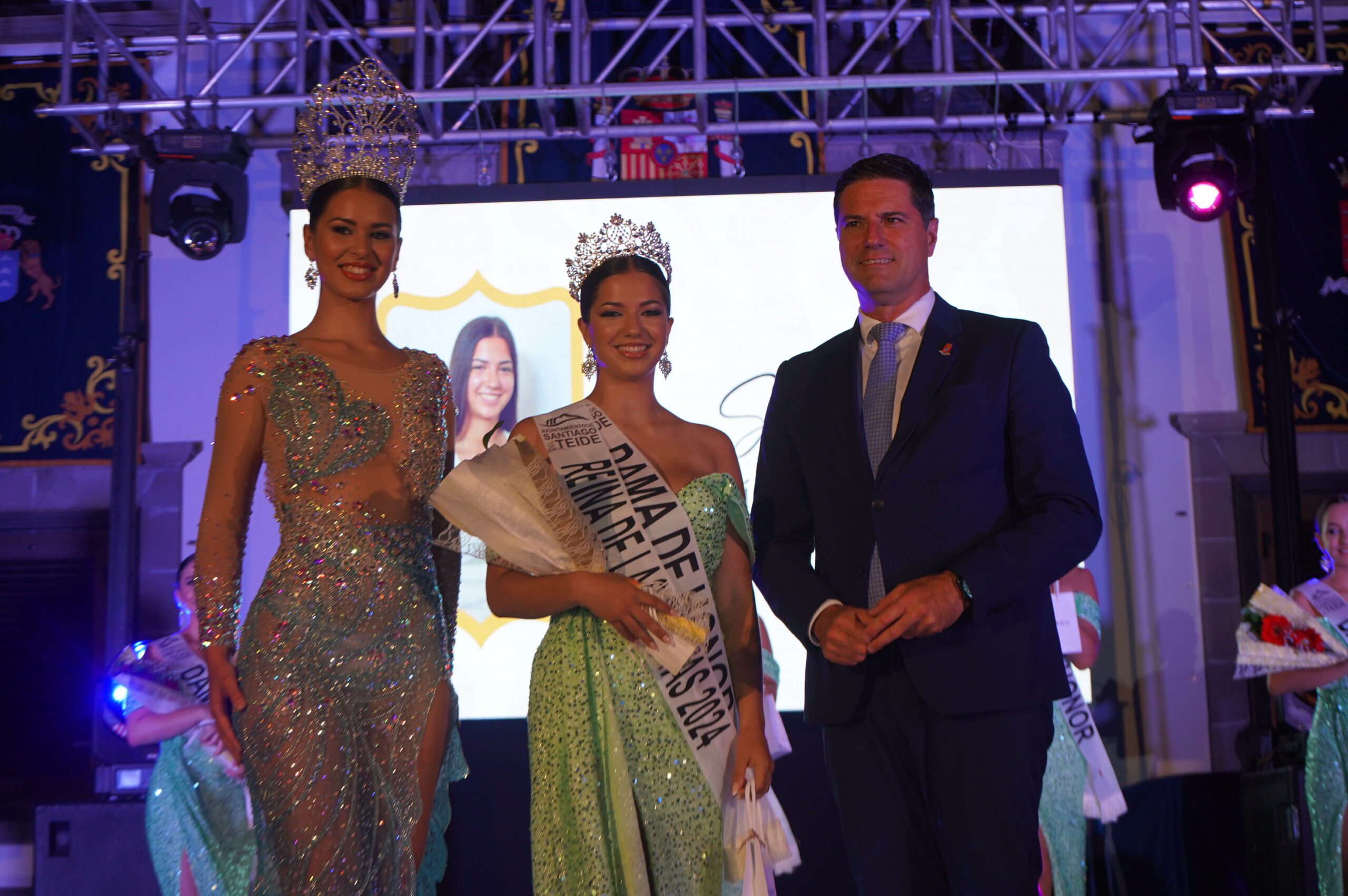 Sheila Martín Rodríguez, elegida Reina Adulta de las Fiestas Patronales en Honor a Santiago Apóstol 2024