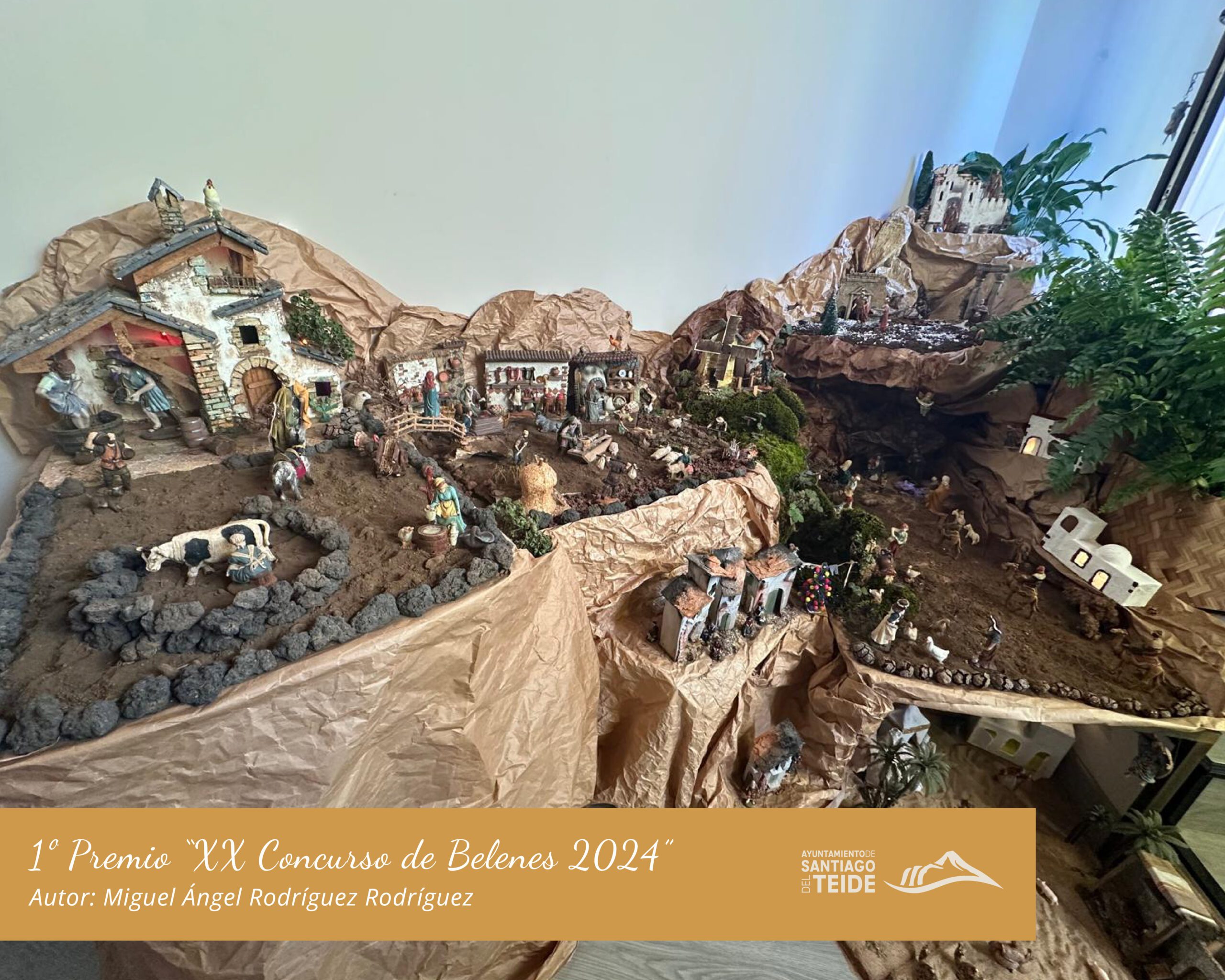 Miguel Ángel Rodríguez, ganador de la XX edición del Concurso de Belenes de Santiago del Teide